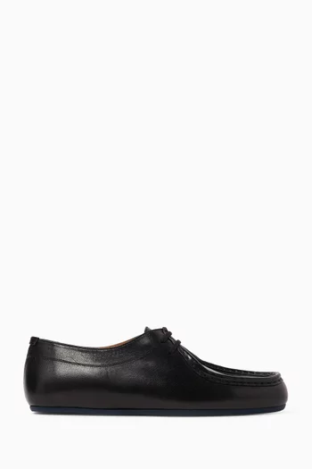 Hood Lace-up Shoes in Leather