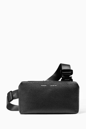 157 Essential Sling Bag in Leather