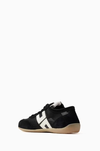 Low-top Sneakers in Leather