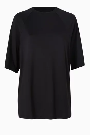 تي شيرت بقصة فضفاضة وتقنية DRI-FIT™‏ قماش مسامي