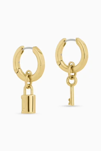Spade Lock Asymmetrical Drop Huggies