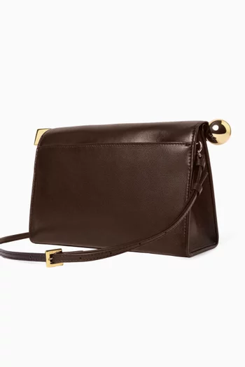 Le Rond Carré Shoulder Bag in Leather