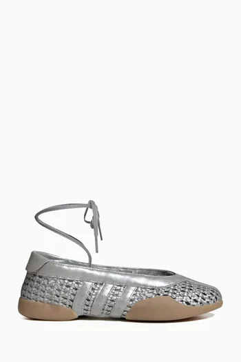 Taekwondo Mei Ballet Sneakers in Leather