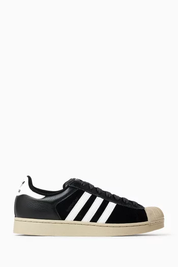 Superstar II Sneakers in Suede