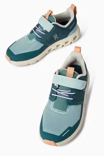 Cloud Play 2 Sneakers in Mesh