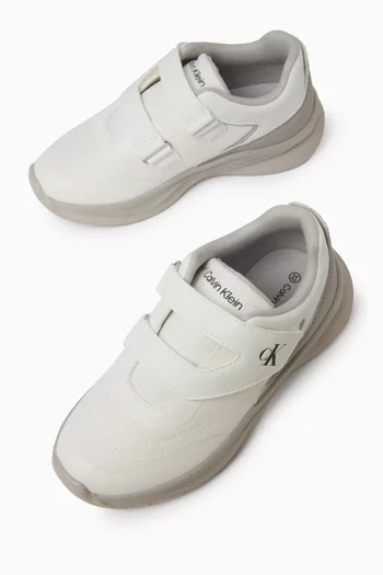 Low-cut Velcro Sneakers in Faux Leather