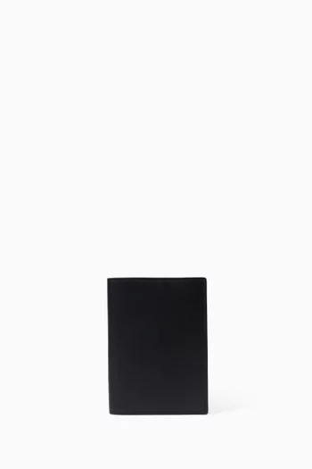 126 Passport Wallet in Grained Nappa Leather