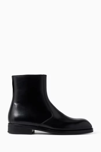 Zipped Ankle Boots in Leather