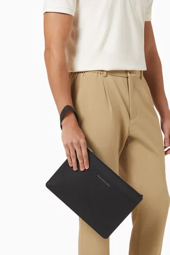 TH Business Textured Pouch