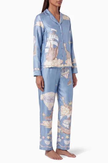 Giraffe Cloudhopper Print Long Pyjama Set in Satin