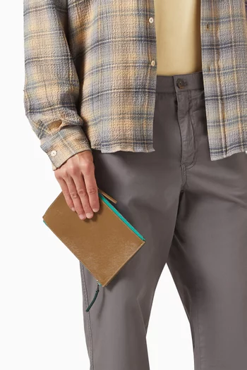 Travel Zip Wallet in Leather