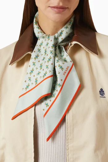 Printed Scarf in Silk Twill