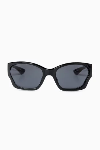 Salacious Oval Sunglasses