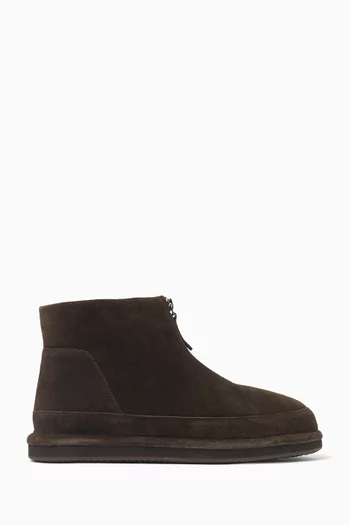 Igloo Boots in Shearling