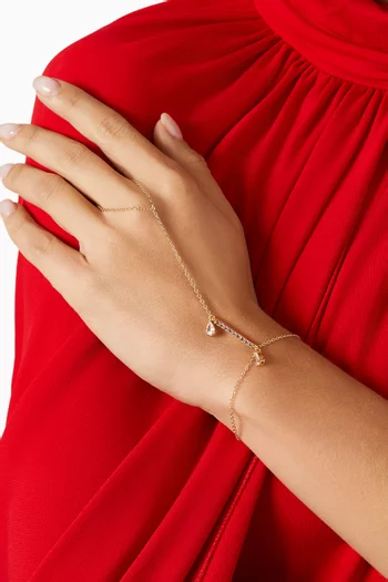 Nuit Hand Chain in in Gold-filled Metal