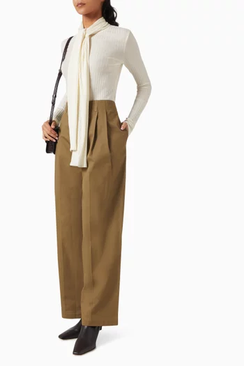 Ribbed Bow Blouse