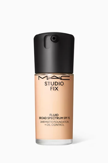NW15 Studio Fix Fluid SPF 15 Matte Foundation, 30ml