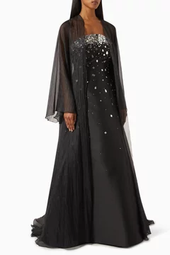 أسود