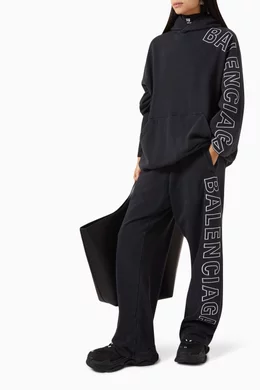 Buy Balenciaga Black Outline Baggy Sweatpants in Curly Fleece for