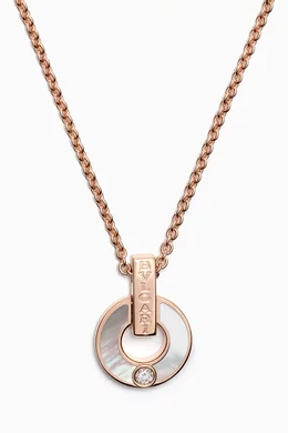 Bvlgari mother on sale of pearl necklace