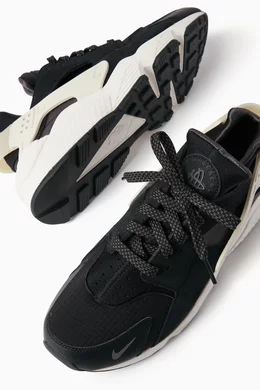 Nike air huarache leather top