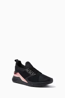 Puma muse all black top