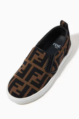 Fendi logo slip on new arrivals