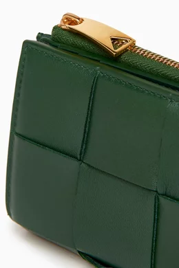 Buy Bottega Veneta Green Small Bi-Fold Zip Wallet in Intreccio