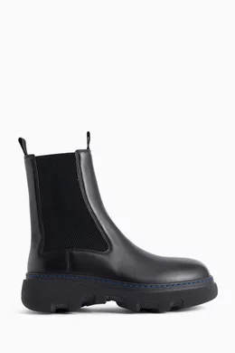 Buy Burberry Black Creeper Chelsea Boots in Leather For Women