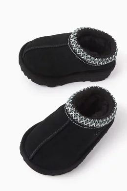 Buy UGG Black Toddlers Tasman II Slippers in Suede For Boys Online