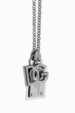 Dolce & Gabbana Logo plate necklace おし様 Dolce & Gabbana Logo plate necklace おし様 - メルカリ