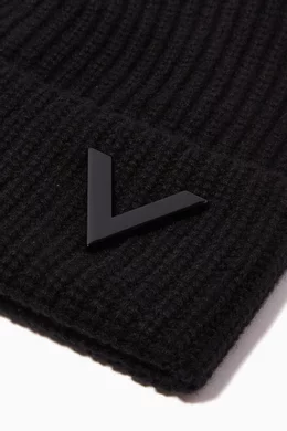 Valentino Garavani Gray Beanie V-Plaque Valentino Garavani V-logo Ribbed Cashmere Beanie - Black  main image 2