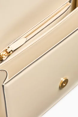 【関税&送料込】Valentino Garavani White Vain Shoulder Bag Buy Valentino Garavani White Vain Shoulder Bag in Shiny