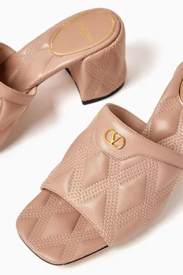 サンダル・ミュール VALENTINO GARAVANI QUILTIE 67 LEATHER SANDALS Valentino Garavani Quiltie 67 Quilted Nappa Leather 60MM