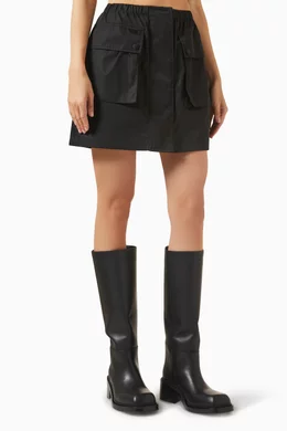 【関税&送料込】Prada Black Re-Nylon Mini Skirt Re-Nylon miniskirt in black - Prada | Mytheresa