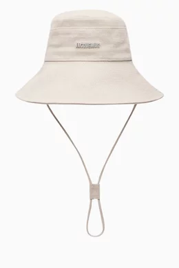 【関税＆送料込み】Jacquemus \"Le Bob De-Nimes\" Bucket Hat U Bob De-Nîmes canvas bucket hat in blue - Jacquemus | Mytheresa