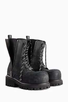 Buy Balenciaga Black Stomper Zipped Boots in Leather For Men