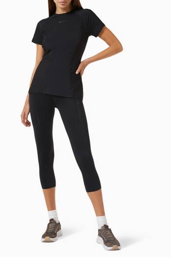hover state of Dri-FIT Go Medium-rise Cropped Leggings in Stretch Jersey
