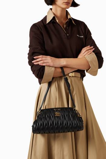 hover state of حقيبة كتف كابريس جلد نابا مبطن