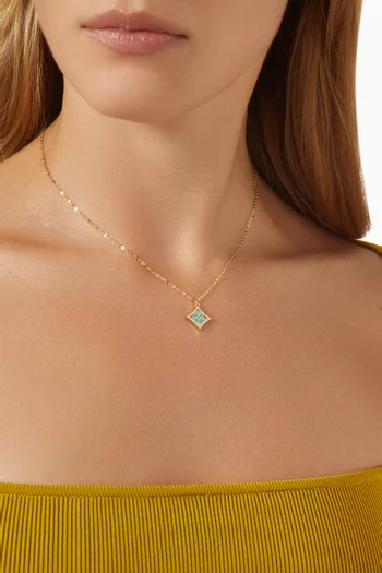 Amelia Versailles Garden Star Necklace in 18kt Gold
