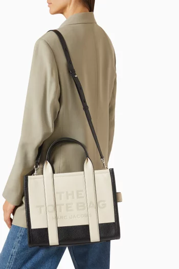 حقيبة يد متوسطة بتصميم مقسم بألوان جلد