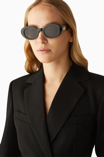 نظارة شمسية نوفو تراش بإطار بيضاوي