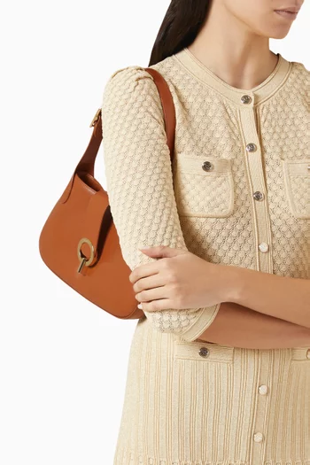 Baguette Shoulder Bag in Leather