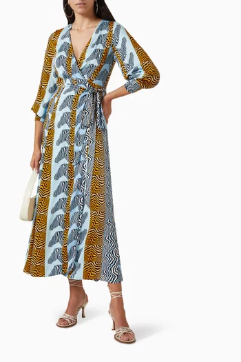 فستان زيجي بطول فوق الكاحل وتصميم ملفوف