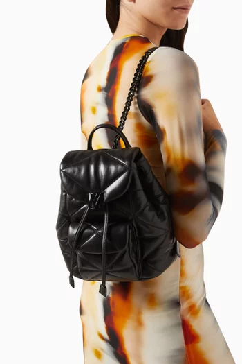 حقيبة ظهر ترافيا ميني جلد ماعز بتصميم مبطن