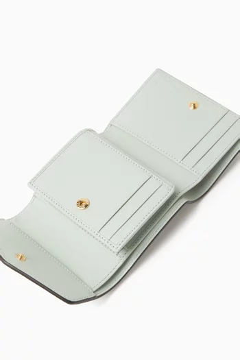 Medium GG Logo-embossed Wallet in Leather