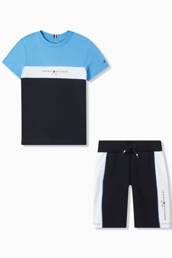 Colour-block T-shirt & Shorts in Cotton