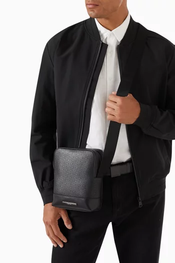 Modern Bar Reporter Bag in Faux-leather