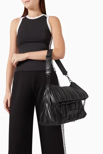 حقيبة يد كيه/كوشن متوسطة الحجم بتصميم قابل للطي جلد صناعي