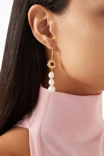 Dangling Pearl and Cabochon Stone Earrings in 18kt Gold-plated Brass